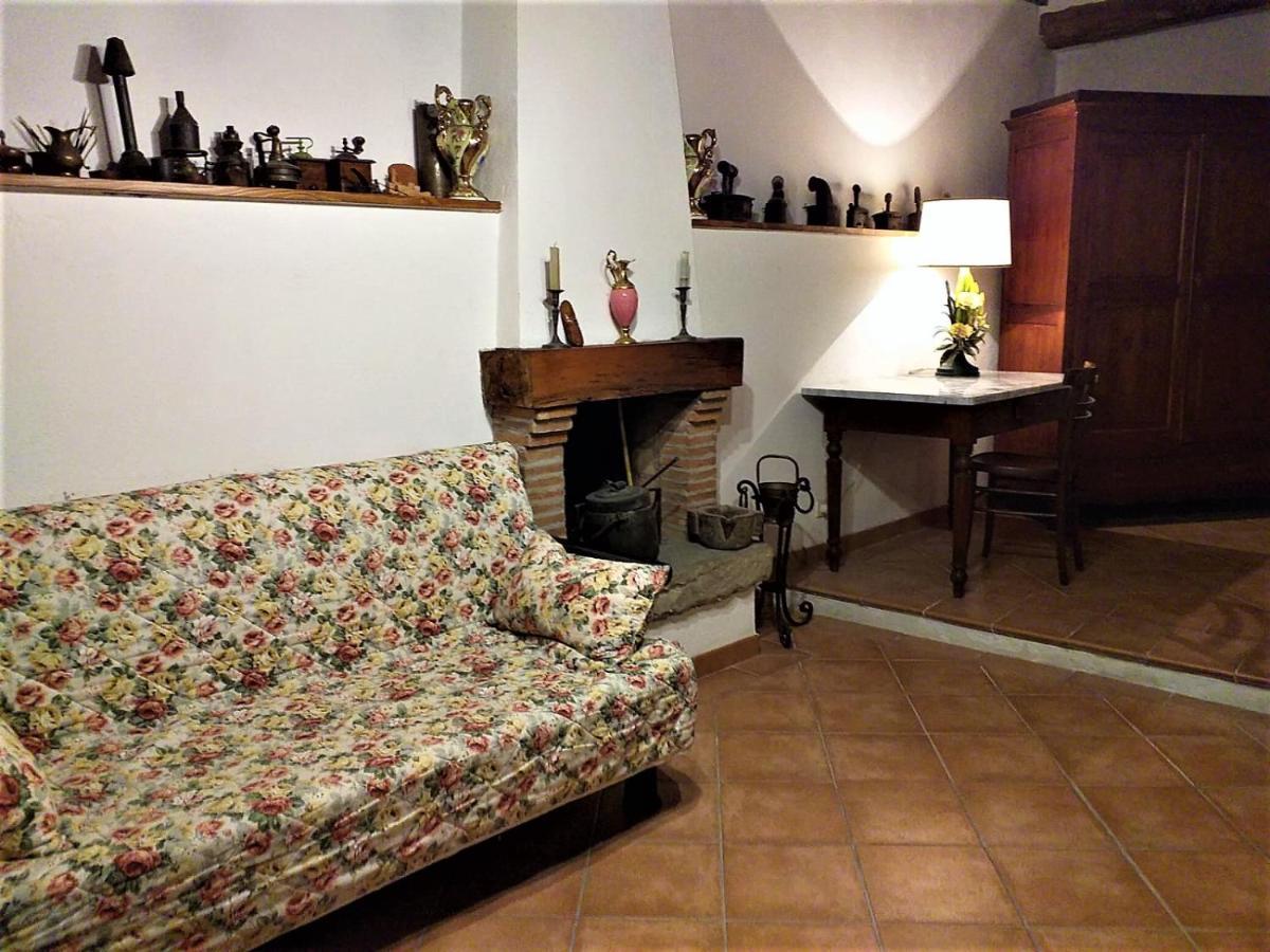 Ferienwohnung Antica Torre "La Casalta" Petroio Exterior foto