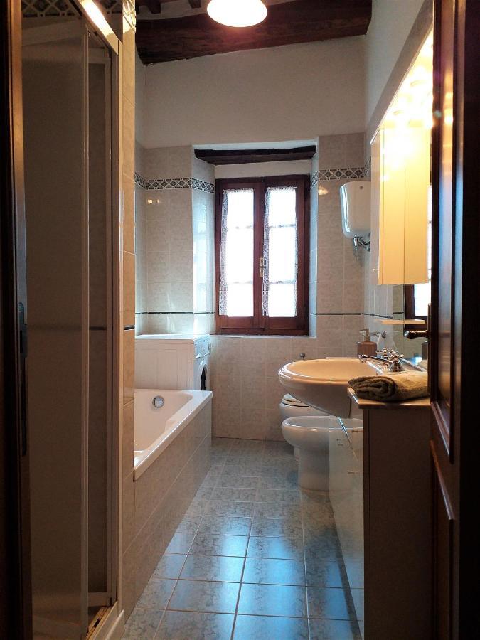 Ferienwohnung Antica Torre "La Casalta" Petroio Exterior foto