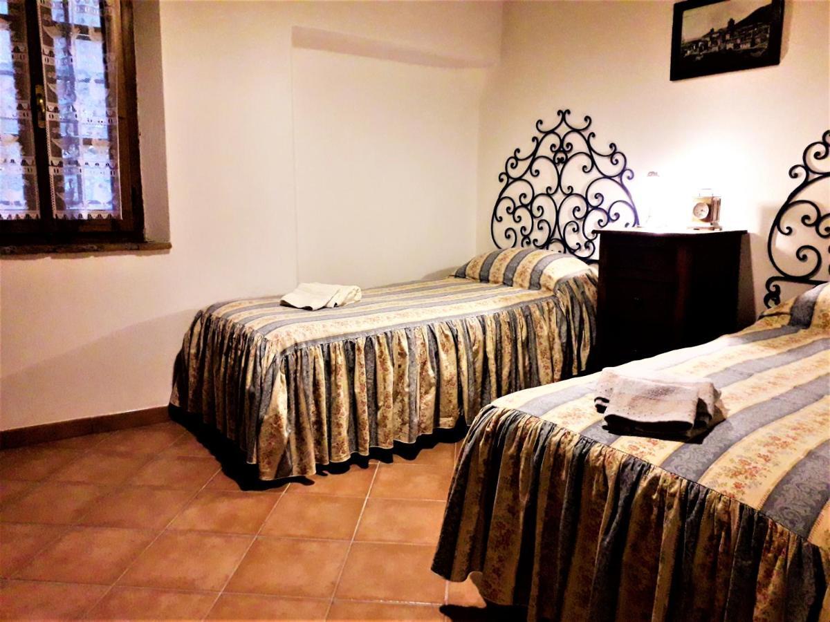 Ferienwohnung Antica Torre "La Casalta" Petroio Exterior foto